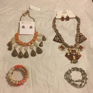 2 Stony Necklaces with matching earrings